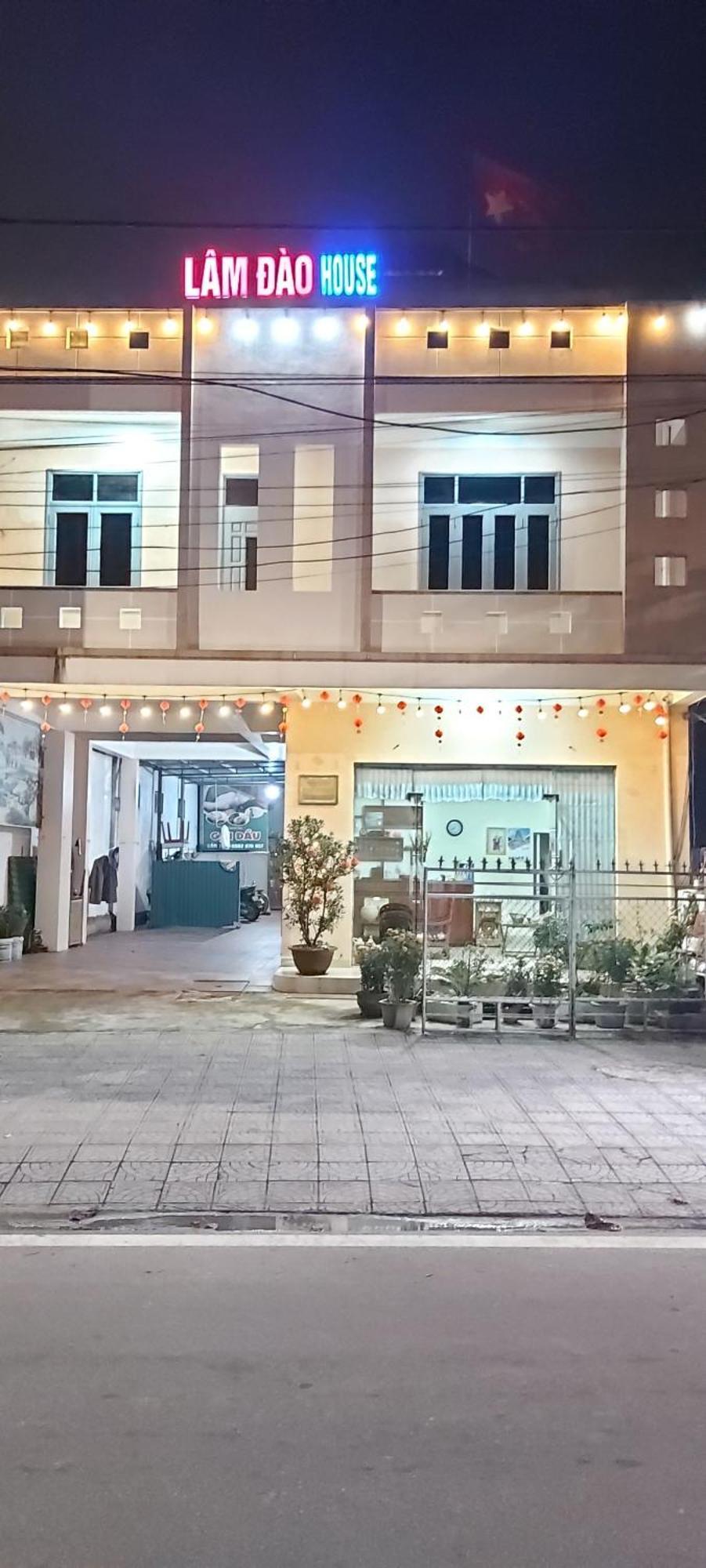 Lam Dao House Bed & Breakfast Ðồng Hới Ngoại thất bức ảnh